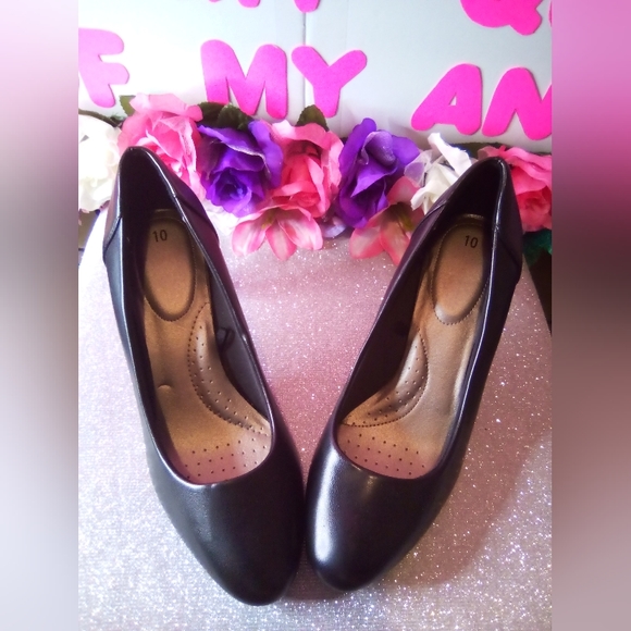 #200👉🏼Black 🖤 Heels 👠 - Picture 5 of 5